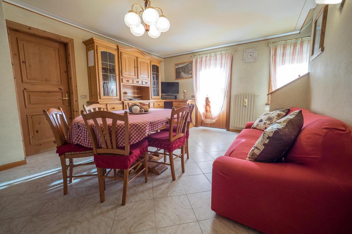 Apartamento Bait Da Saroch Livigno Exterior foto